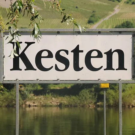 Konukevi Gastehaus Am Herrenberg