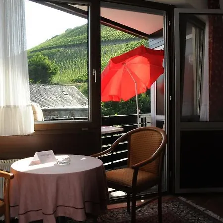 Vendégház Gastehaus Am Herrenberg *