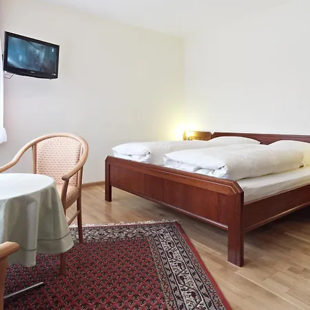 Konukevi Gastehaus Am Herrenberg *
